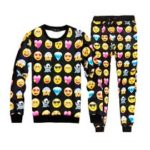 pigiama con emoji