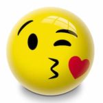 pelotas con cara de emojis